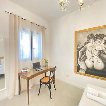 شقة Symphony Sound With Pool