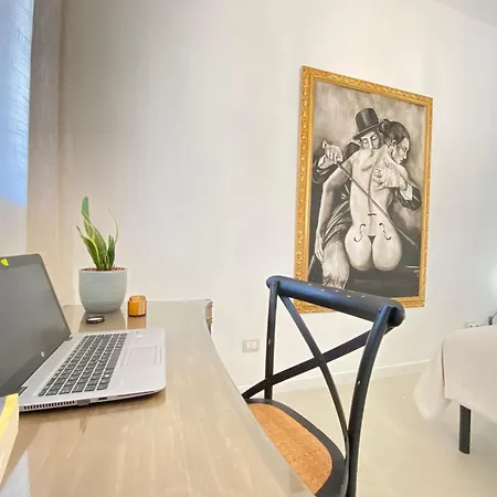 Symphony Sound With Pool * Chiesanuova (Sannicola)