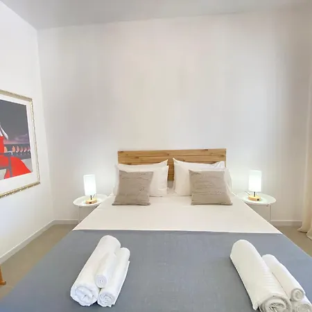 Symphony Sound With Pool